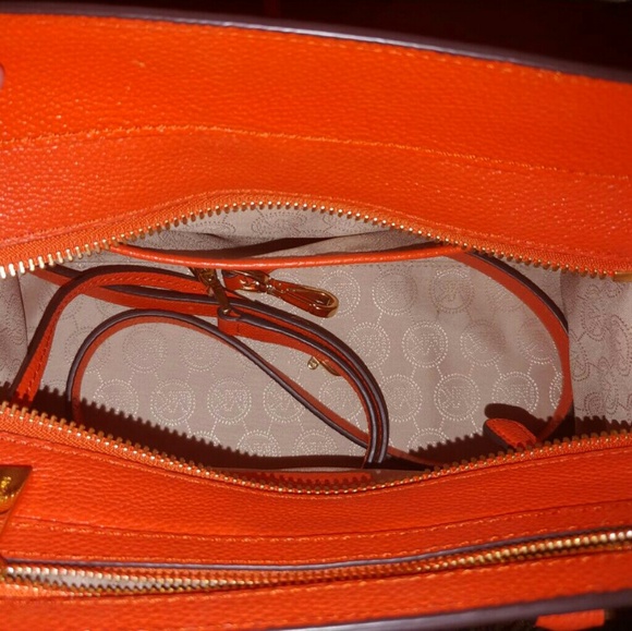 Orange Michael Kors purse - Picture 3 of 3